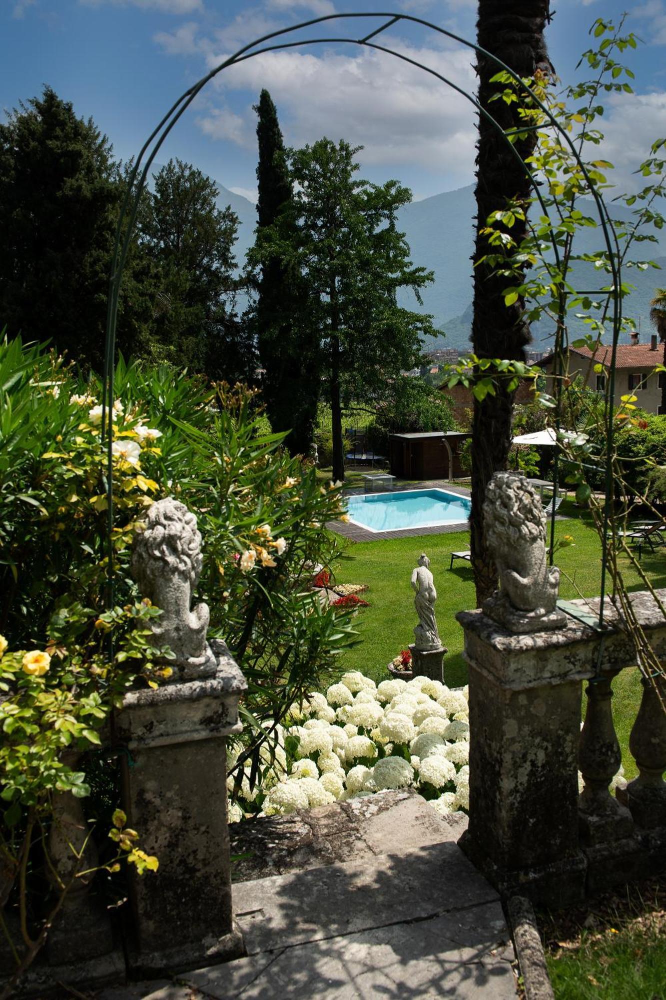 Villa Angelica Riva del Garda Exteriör bild